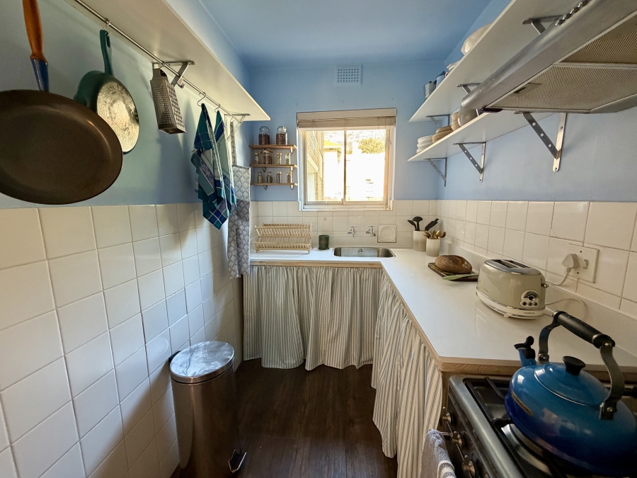 To Let 2 Bedroom Property for Rent in Oranjezicht Western Cape